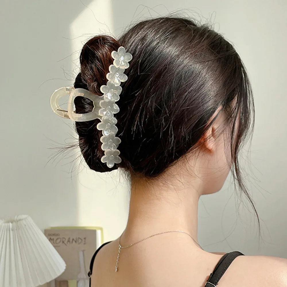 Elegant Flower Jelly Grip Hair Clip